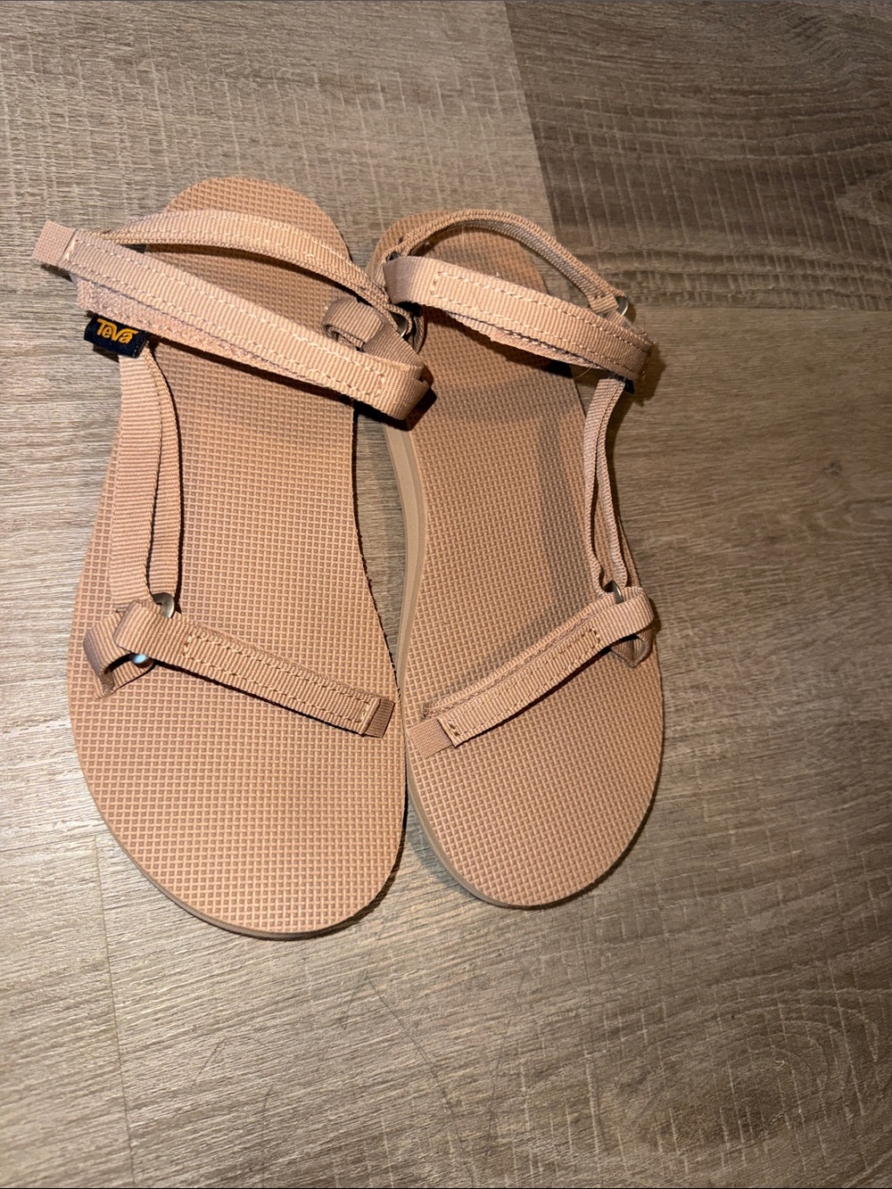 Teva Original Universal Slim Sandals Beige Size 7 Like New